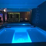 מלון Montana & 4*