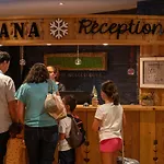 Montana & Hotel