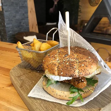 Hotel Montana & Le Sauze