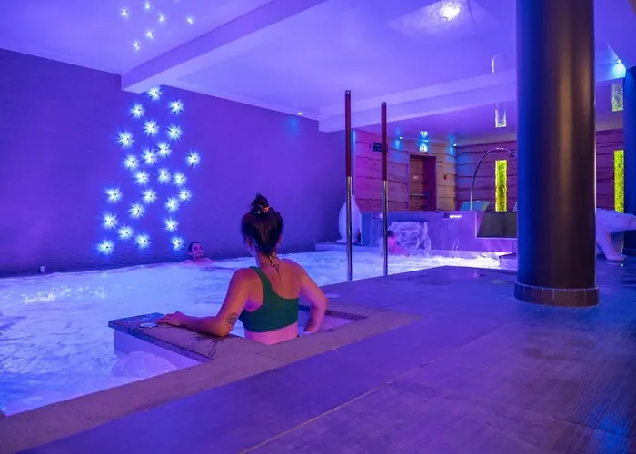 Hotel Montana & Le Sauze